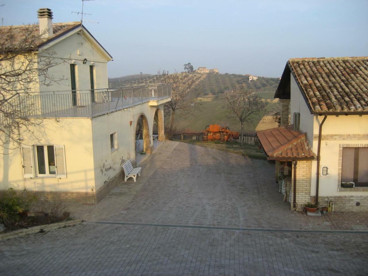 Agriturismo Torre Mannella - La Loggia Citta Sant'Angelo Εξωτερικό φωτογραφία